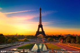 埃菲尔铁塔
