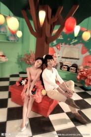 个性婚纱照 婚纱照