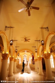 个性婚纱照 婚纱照