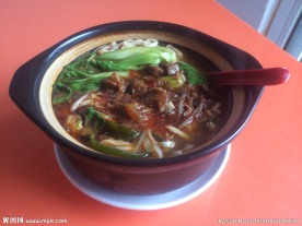 砂锅牛肉面