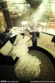 个性婚纱照 婚纱照