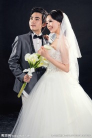 个性婚纱照 婚纱照
