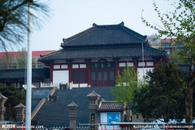 秦皇宫