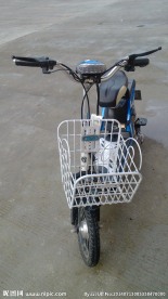 电瓶车