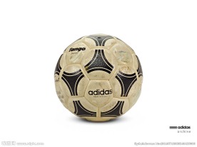 ADIDAS 比赛用球