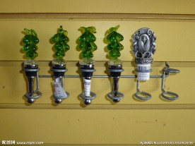 旧金山葡萄园酒庄的酒