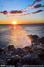 夕阳大海