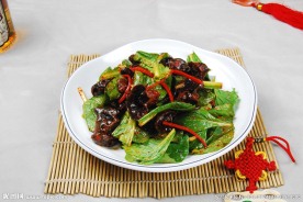 小白菜拌木耳