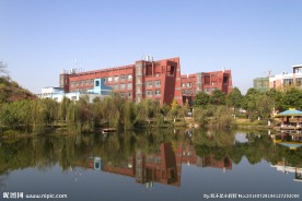 湖南工业大学