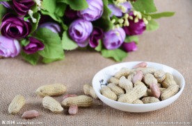 盐煮花生
