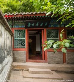 荣国府