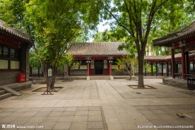 荣国府