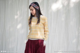 甜美女模高清外景拍摄