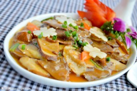 鲍汁牛舌