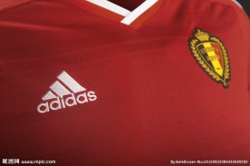 ADIDAS 足球服