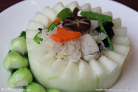 冬瓜盅 鲍汁玉盘艳素