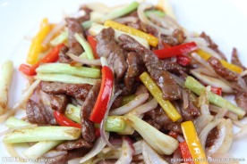 铁板黑椒牛柳