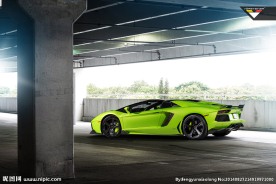 兰博基尼aventador