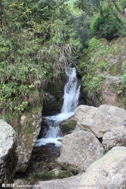 山谷溪瀑