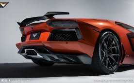 红色兰博基尼LP740