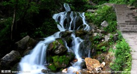 山间小溪