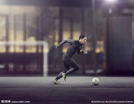 NIKE足球装备广告