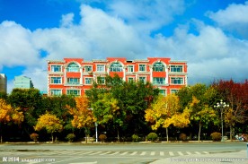 新疆阿勒泰市城市景观