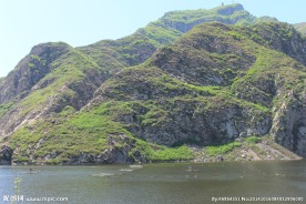 堰塞湖