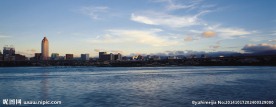 城市的黄昏