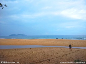 石梅湾海边