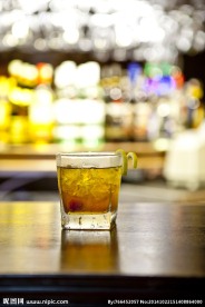 曼哈顿鸡尾酒