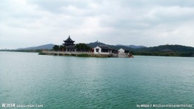 石湖