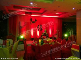 婚礼红色舞台背景