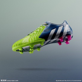 ADIDAS 足球鞋