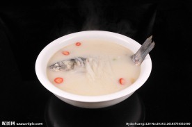萝卜丝鲫鱼汤