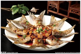 黄鱼焖豆腐