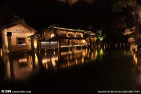 水镇长城夜景