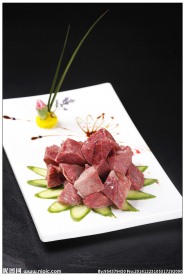 大块牛肉
