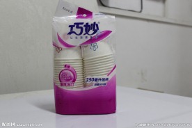 纸杯