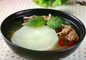 酸萝卜老鸭汤