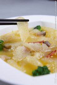 上汤煮鱼肚