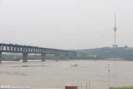 江边
