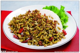 酸豇豆盖饭