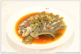 鲜椒蒸多宝鱼