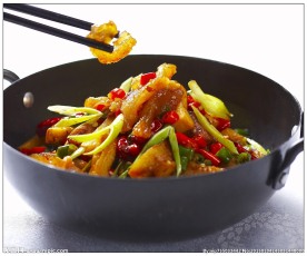 干锅鹿筋百灵菇