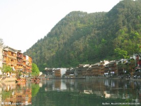 凤凰古城