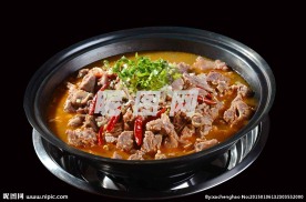 铁锅羊肉