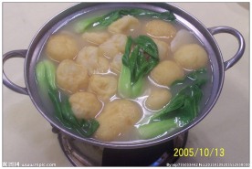 锅仔虾干鱼腐煮山菌