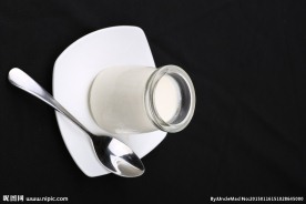 牛乳布丁