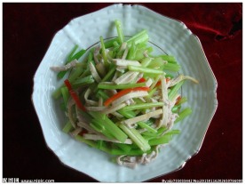 本芹三丝煲来香